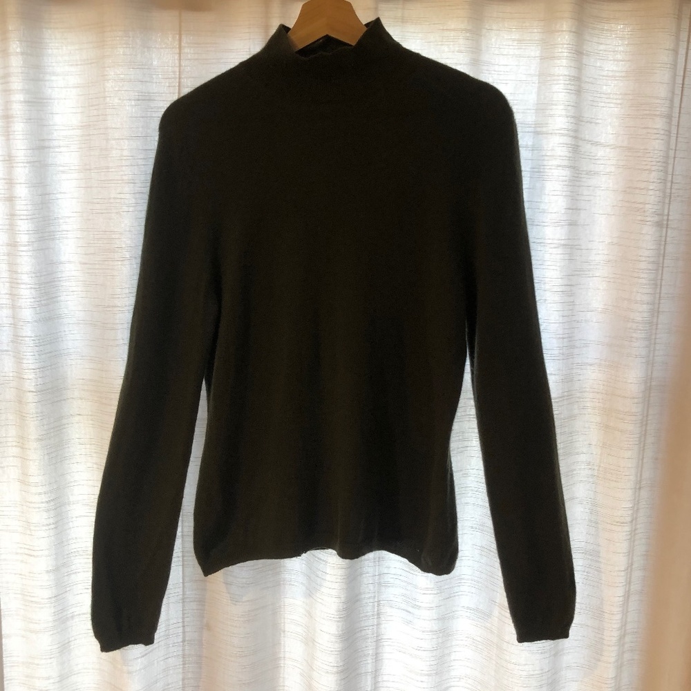 Olive Green 100% Cashmere Mock Turtleneck
